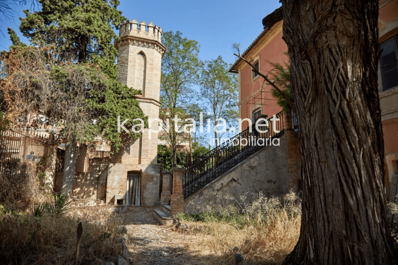 Casa señorial del siglo XIX a la venta en Bocairent (Valencia)