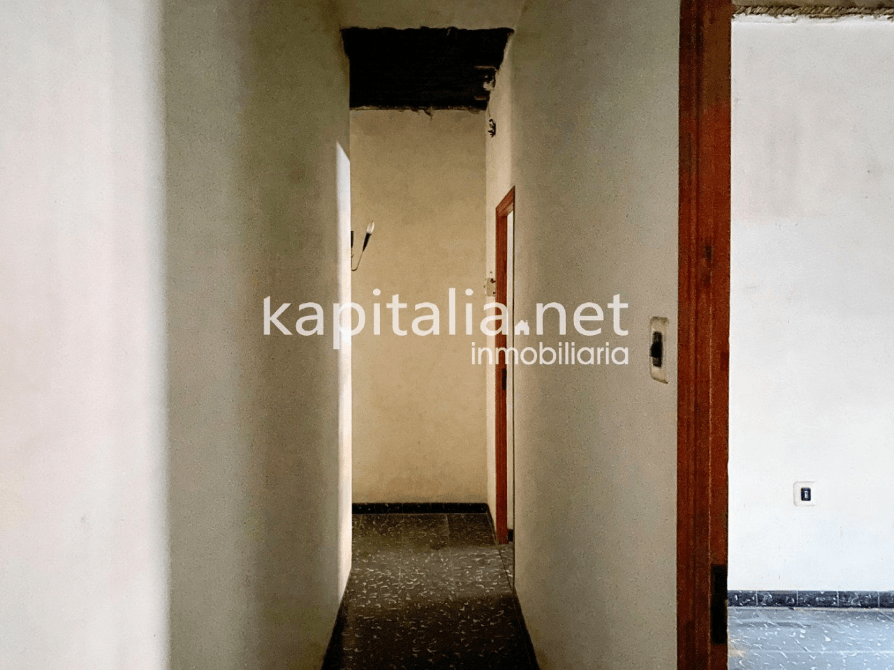 Gran casa a la venta en Ontinyent de los años 30