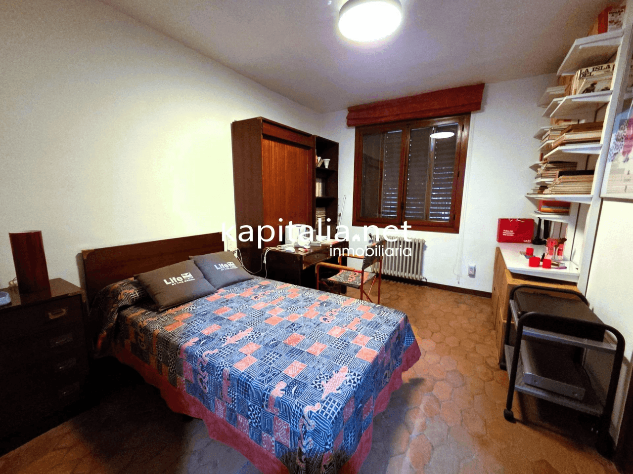 We present this magnificent villa located 2 km from the town of Ontinyent