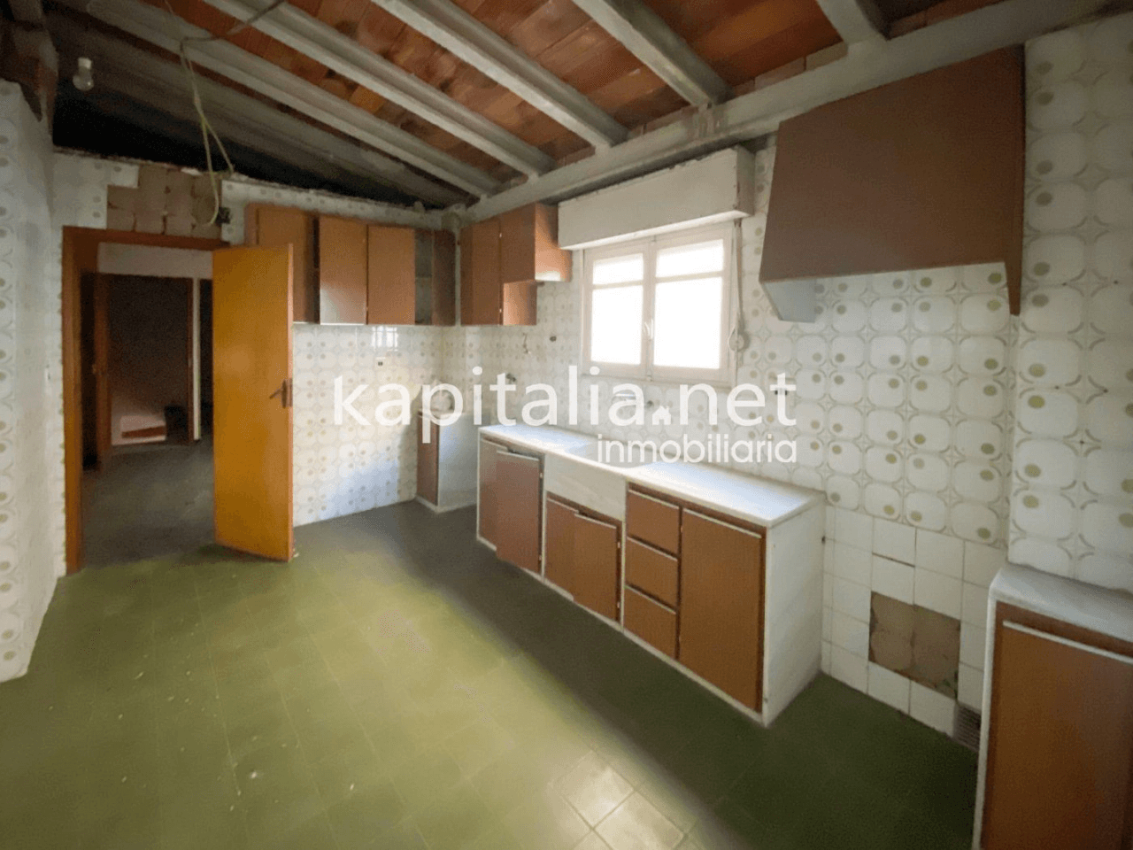 Gran casa a la venta en Ontinyent de los años 30