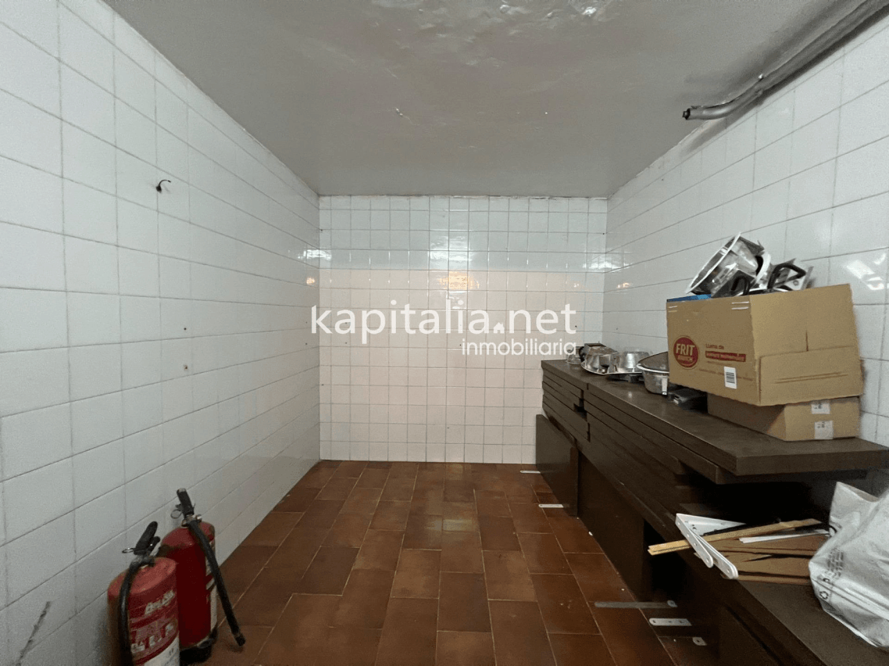 Local comercial a la alquiler en Ontinyent, zona San Jose.