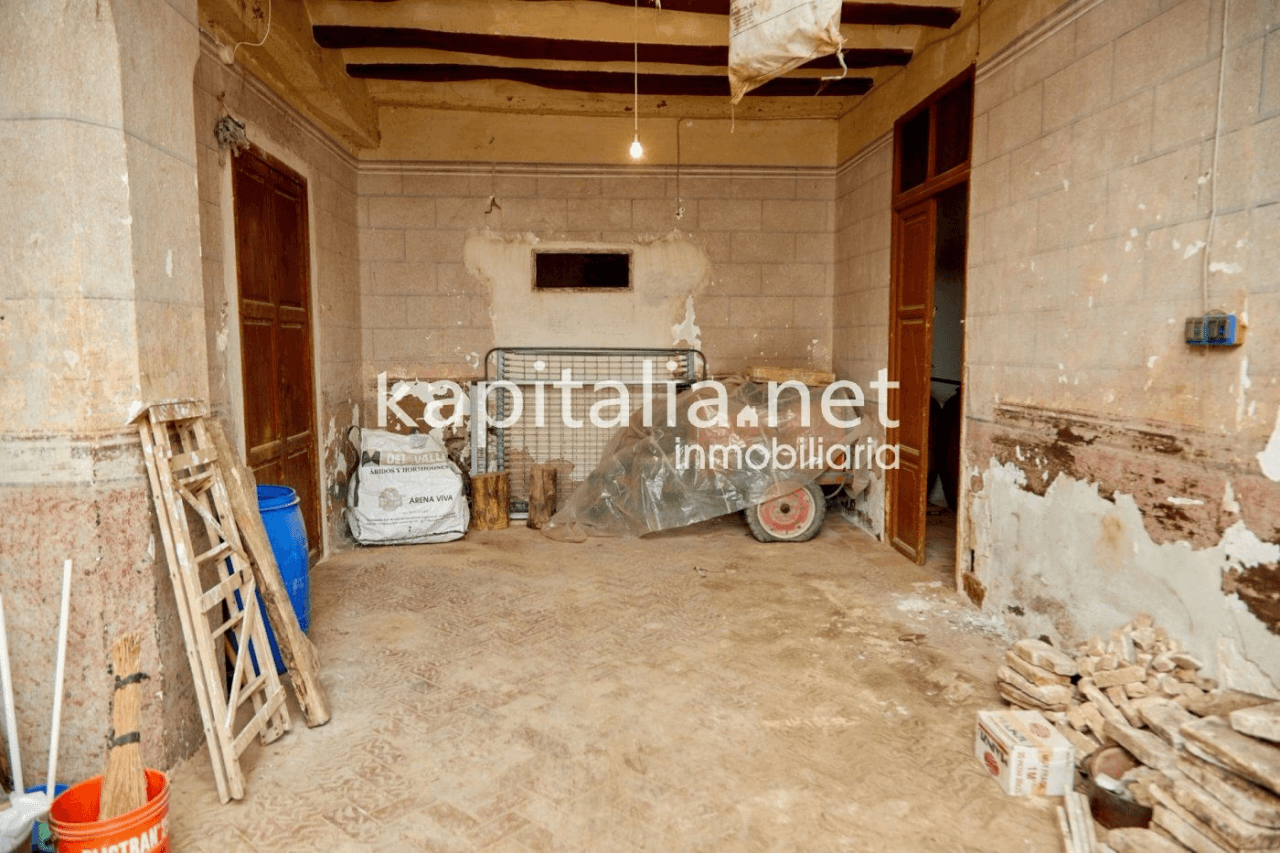 Casa señorial del siglo XIX a la venta en Bocairent (Valencia)
