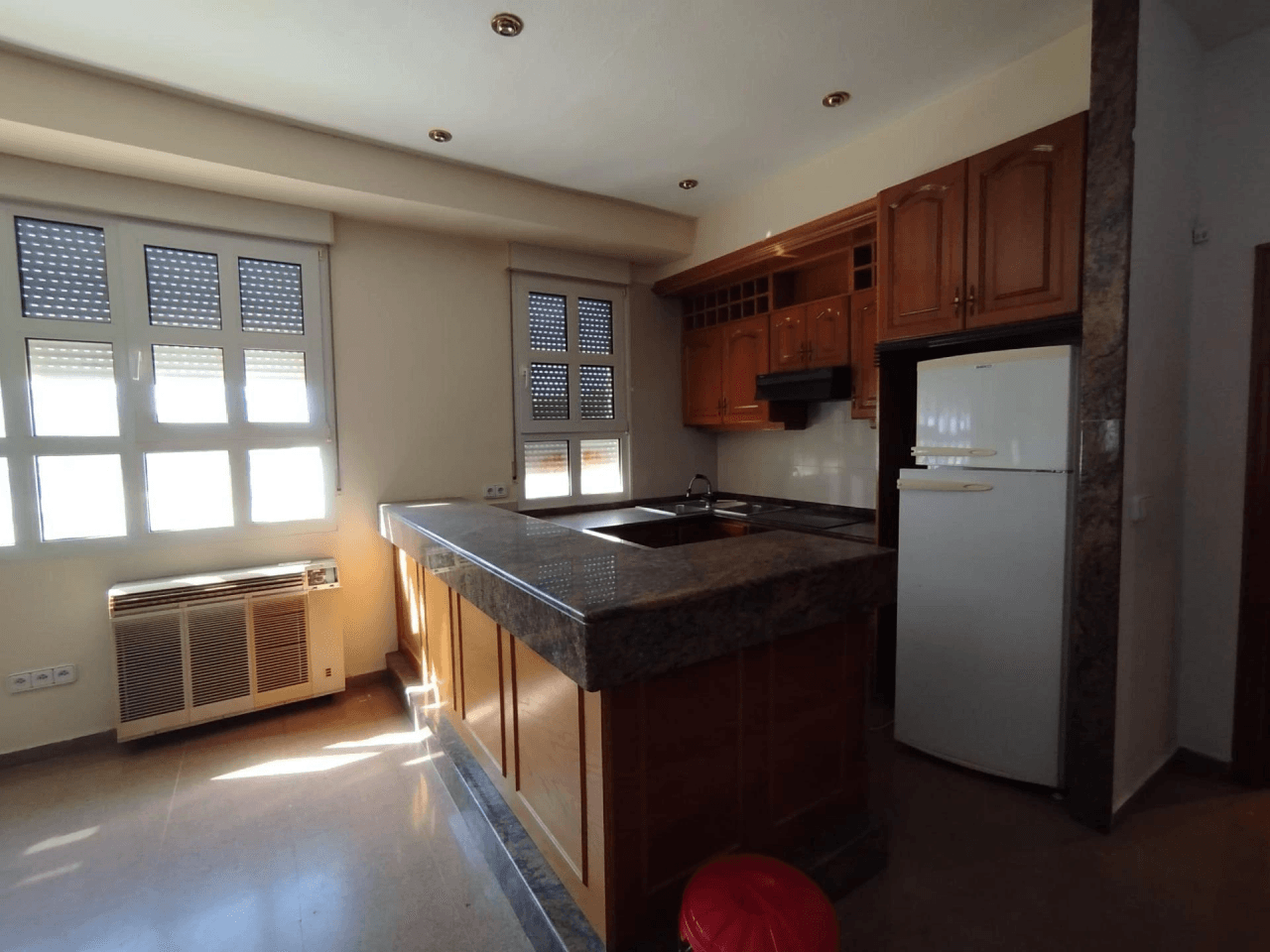 Nave industrial y viviendas con infinitas posibilidades en venta en Bocairent
