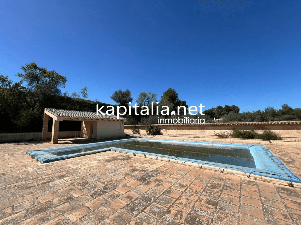 Villa for Sale in Ontinyent