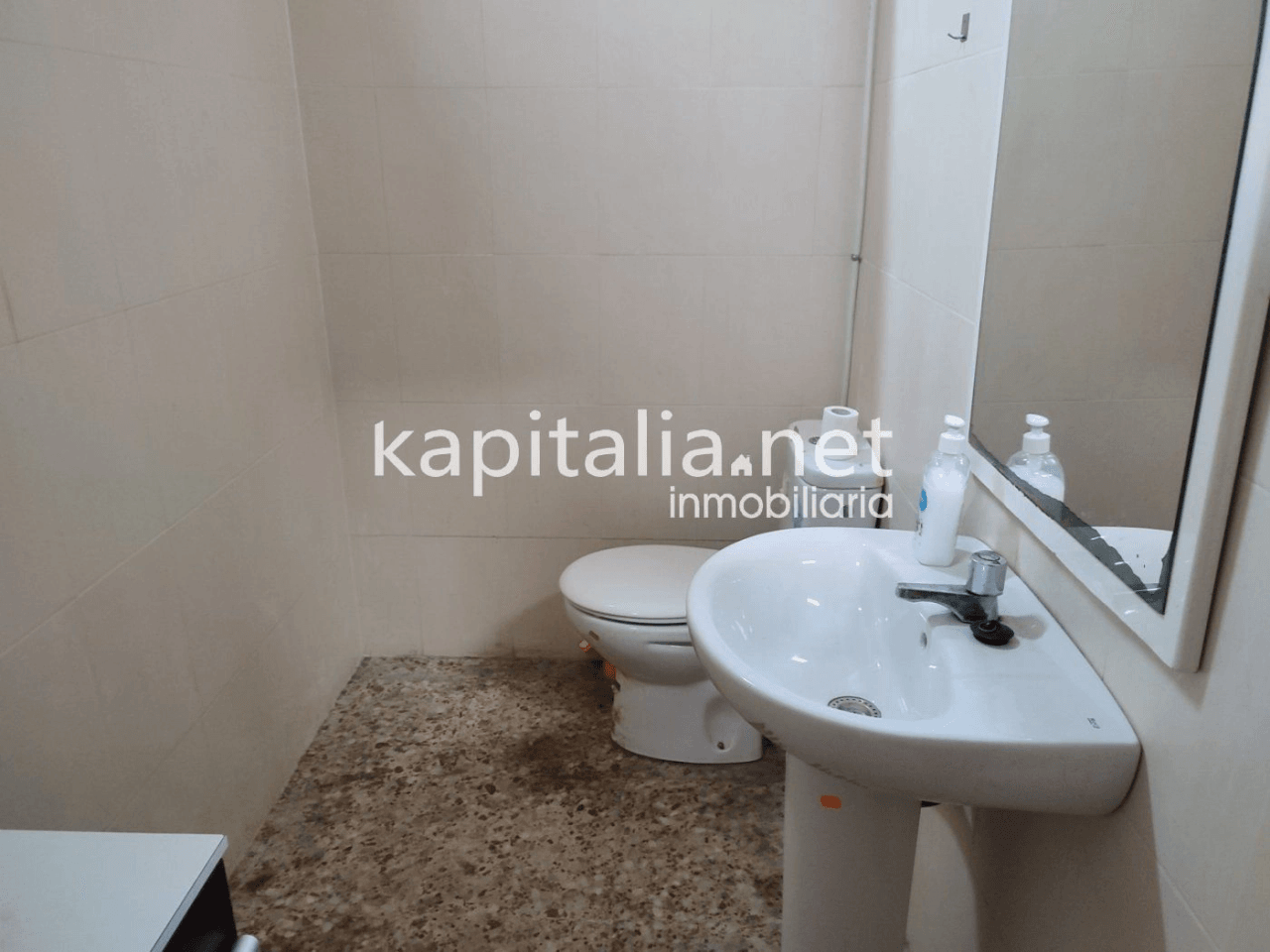 LOCAL COMERCIAL A LA VENTA EN BOCAIRENT
