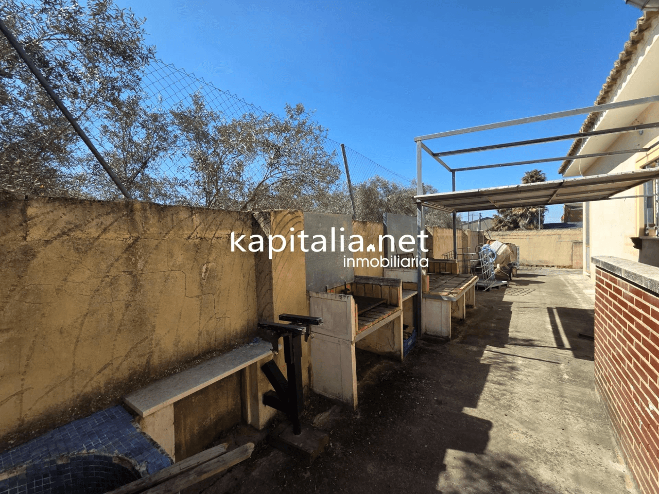Villa for Sale in Ontinyent