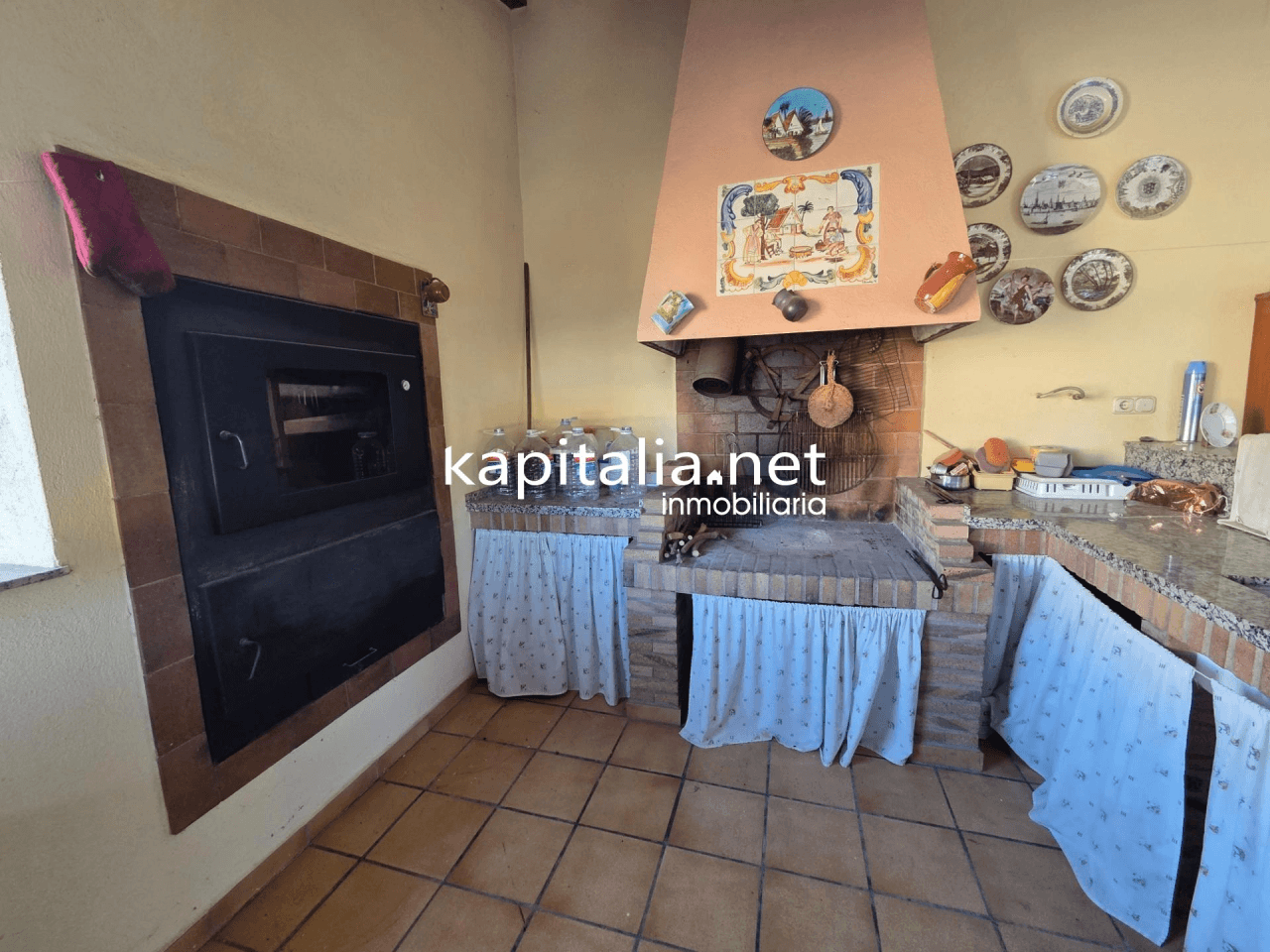 Villa for Sale in Ontinyent