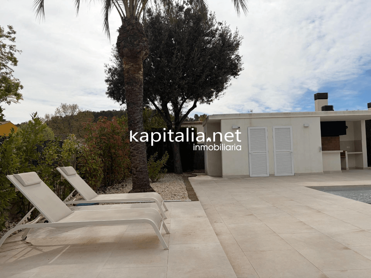Villa for Sale in Ontinyent