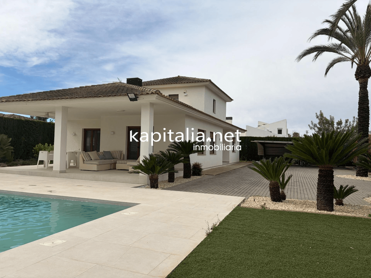 Villa for Sale in Ontinyent