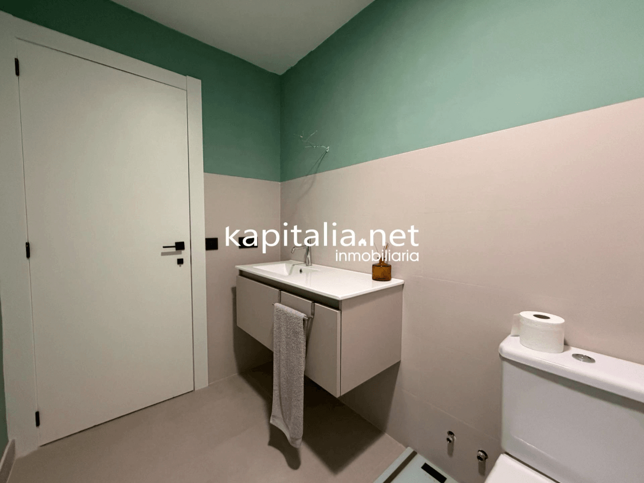 Villa for Sale in Ontinyent