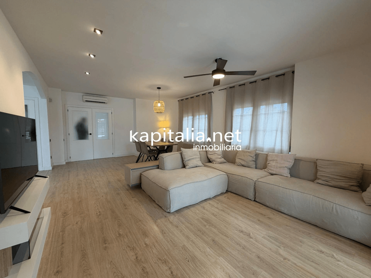 Villa for Sale in Ontinyent