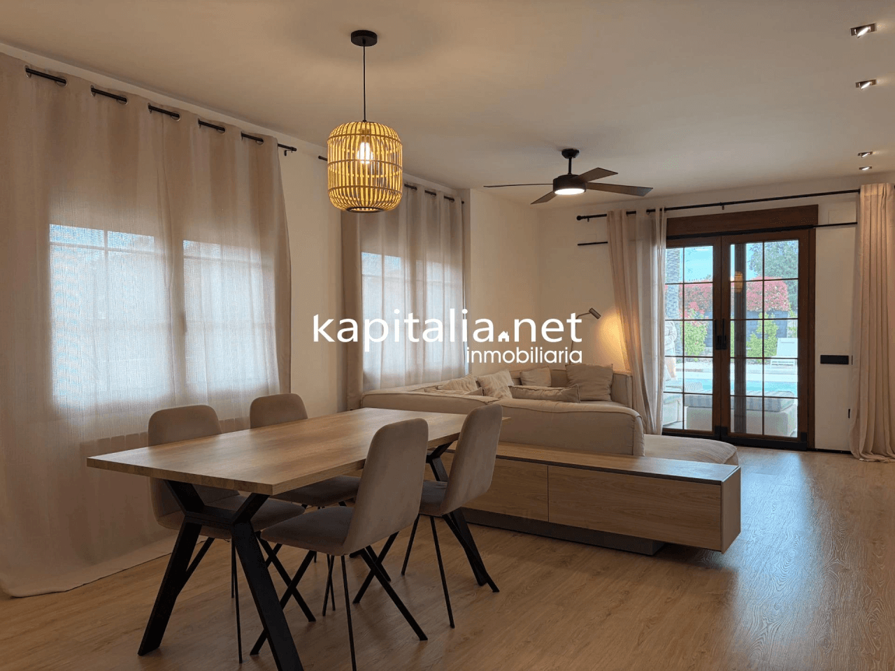 Villa for Sale in Ontinyent