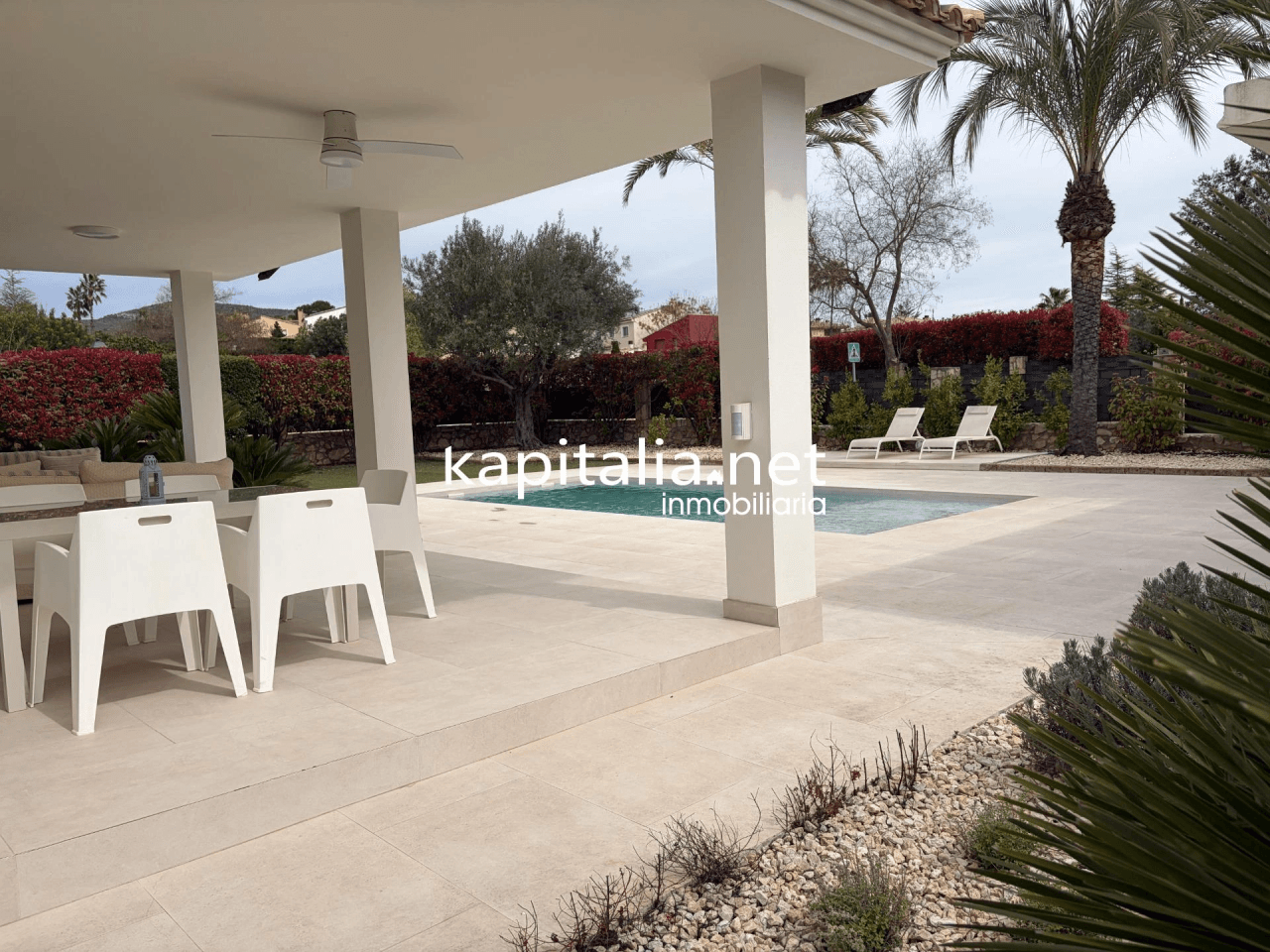 Villa for Sale in Ontinyent