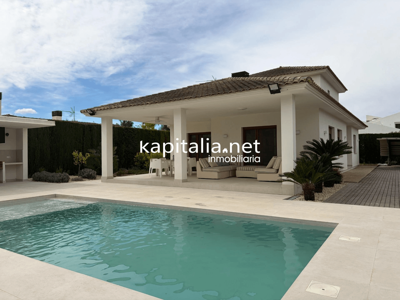 Villa for Sale in Ontinyent
