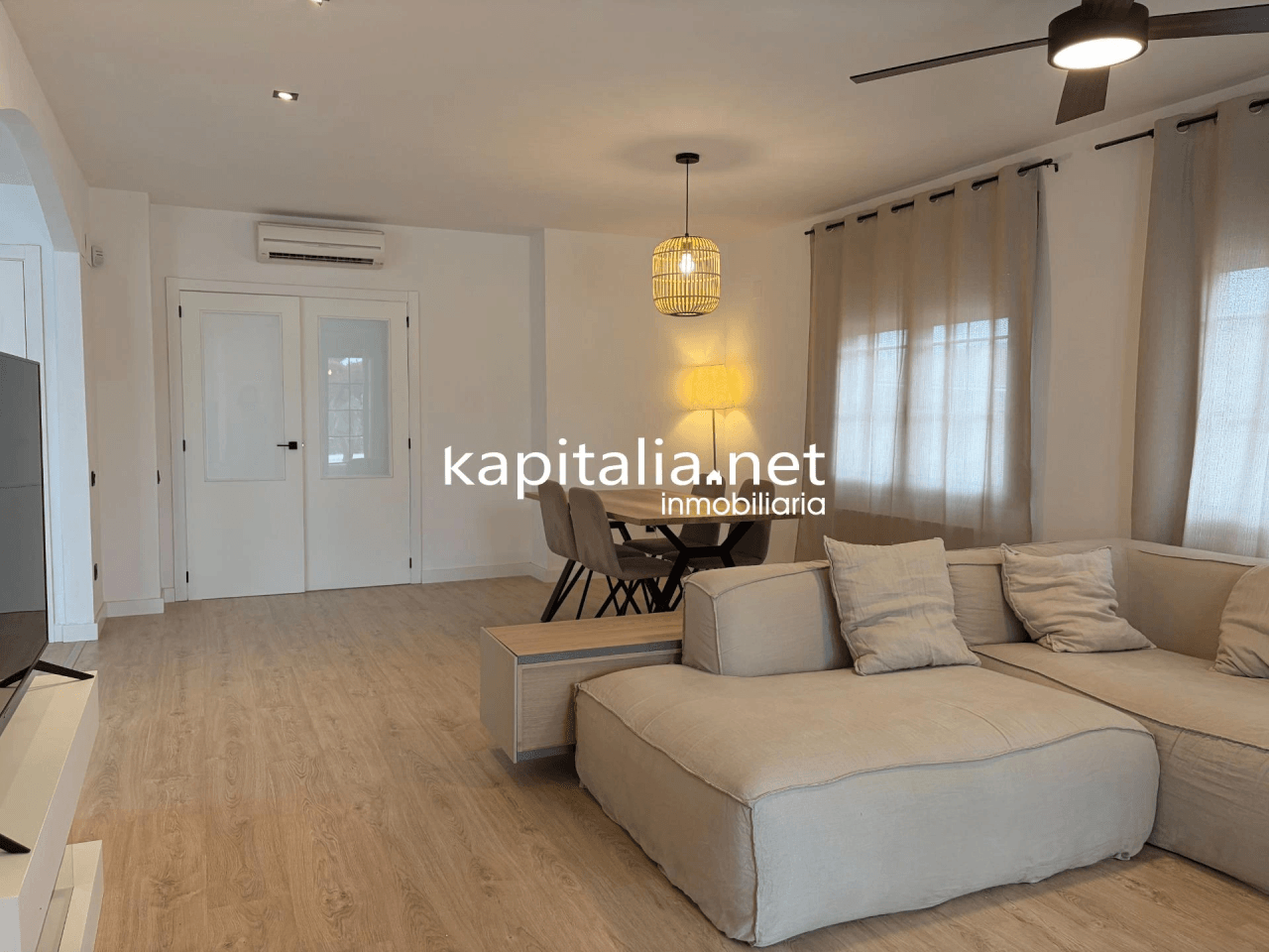 Villa for Sale in Ontinyent
