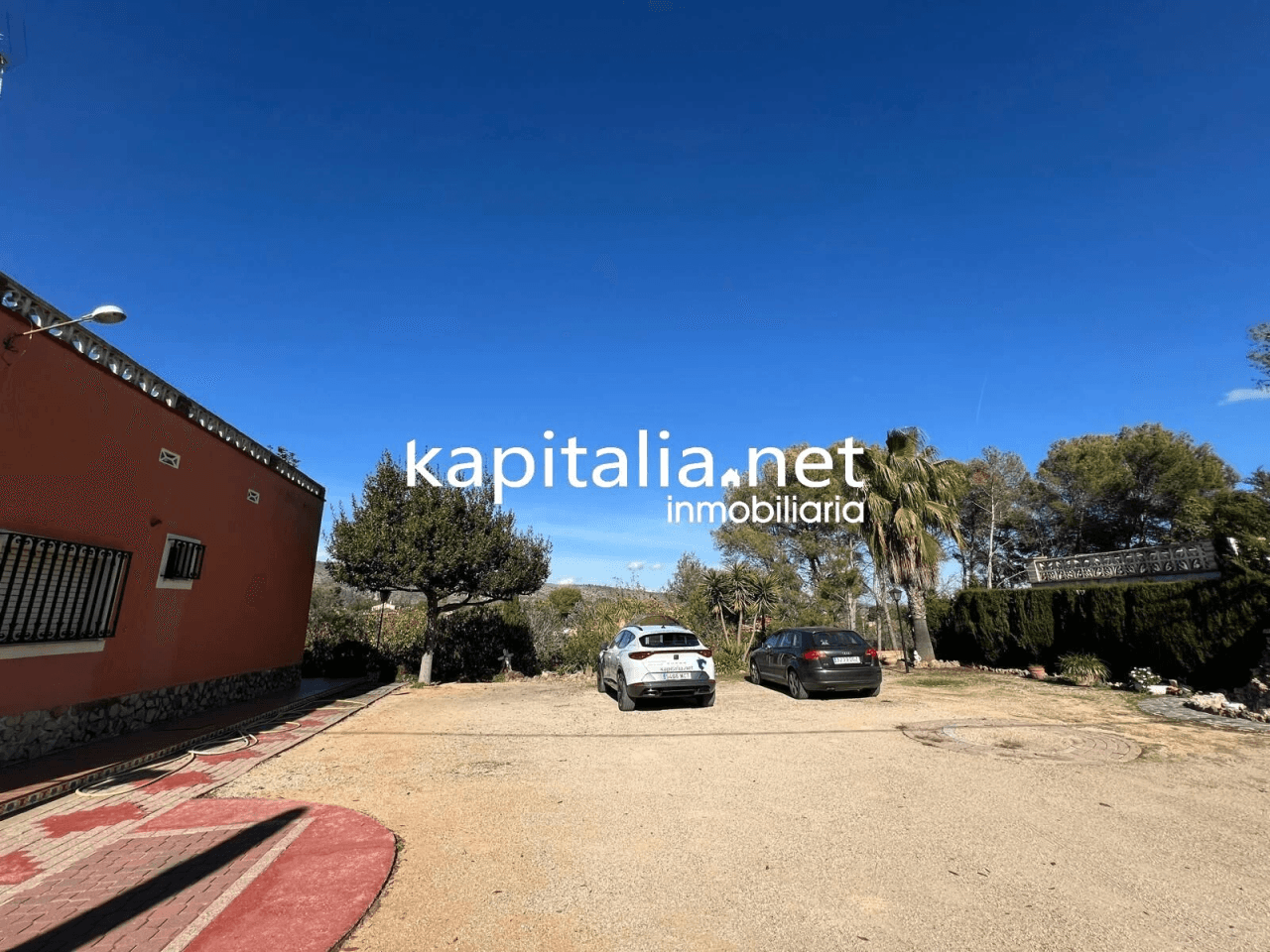 Villa for Sale in Ontinyent