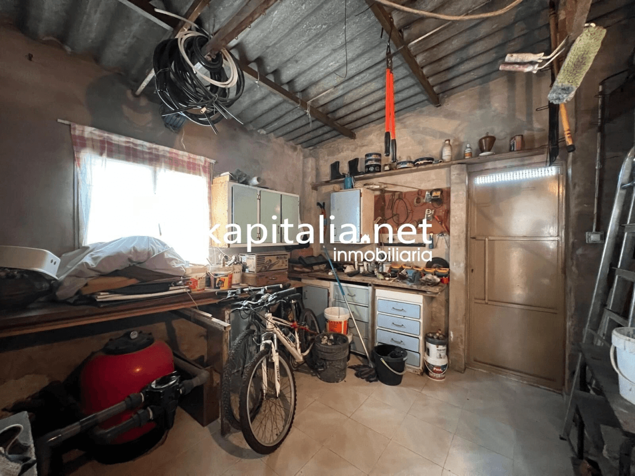 Villa for Sale in Ontinyent