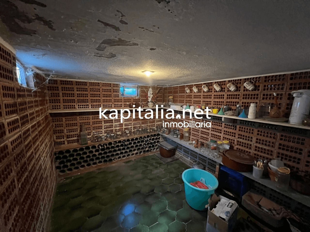 Villa for Sale in Ontinyent