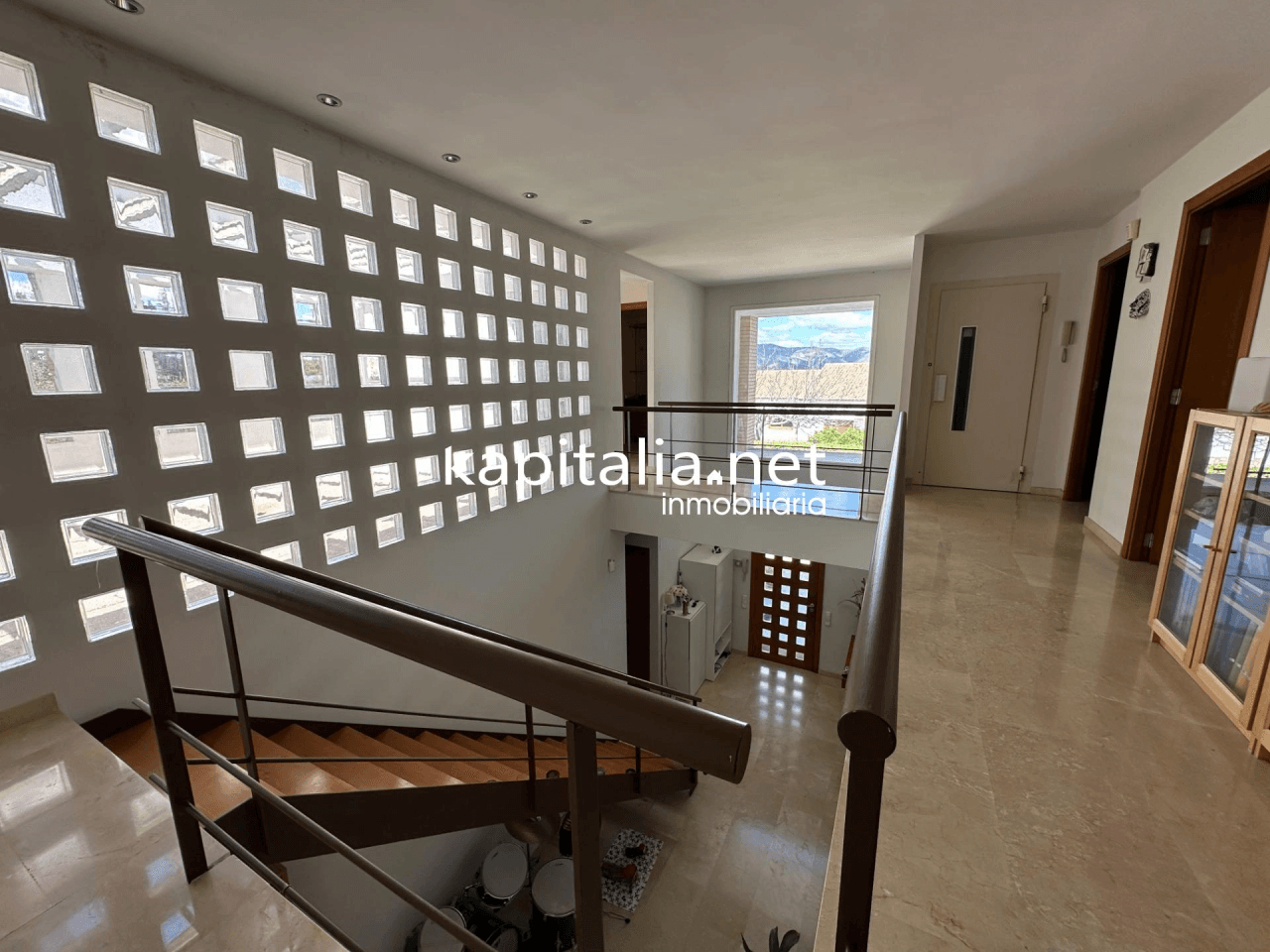 Villa for Sale in Ontinyent