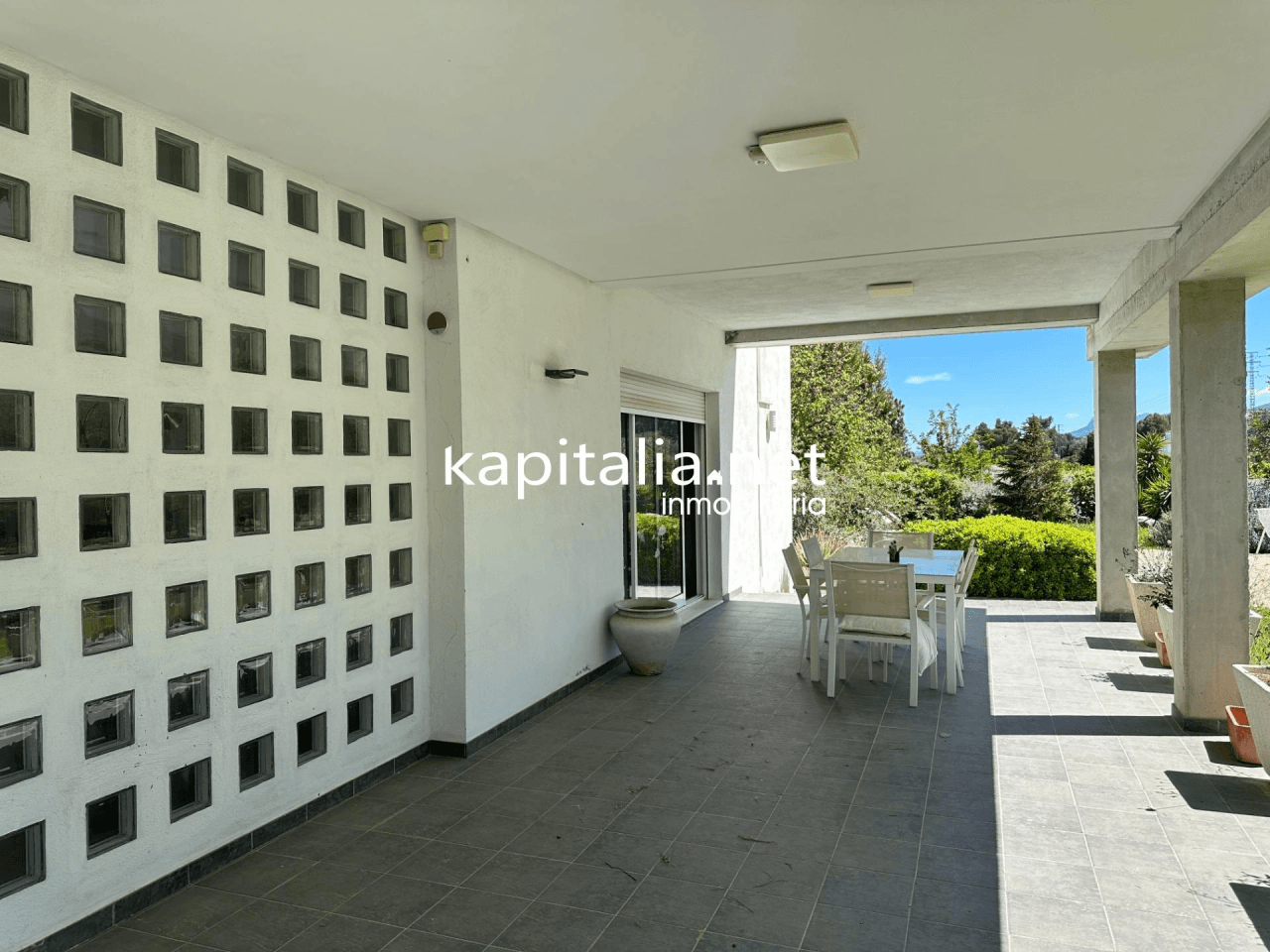 Villa for Sale in Ontinyent