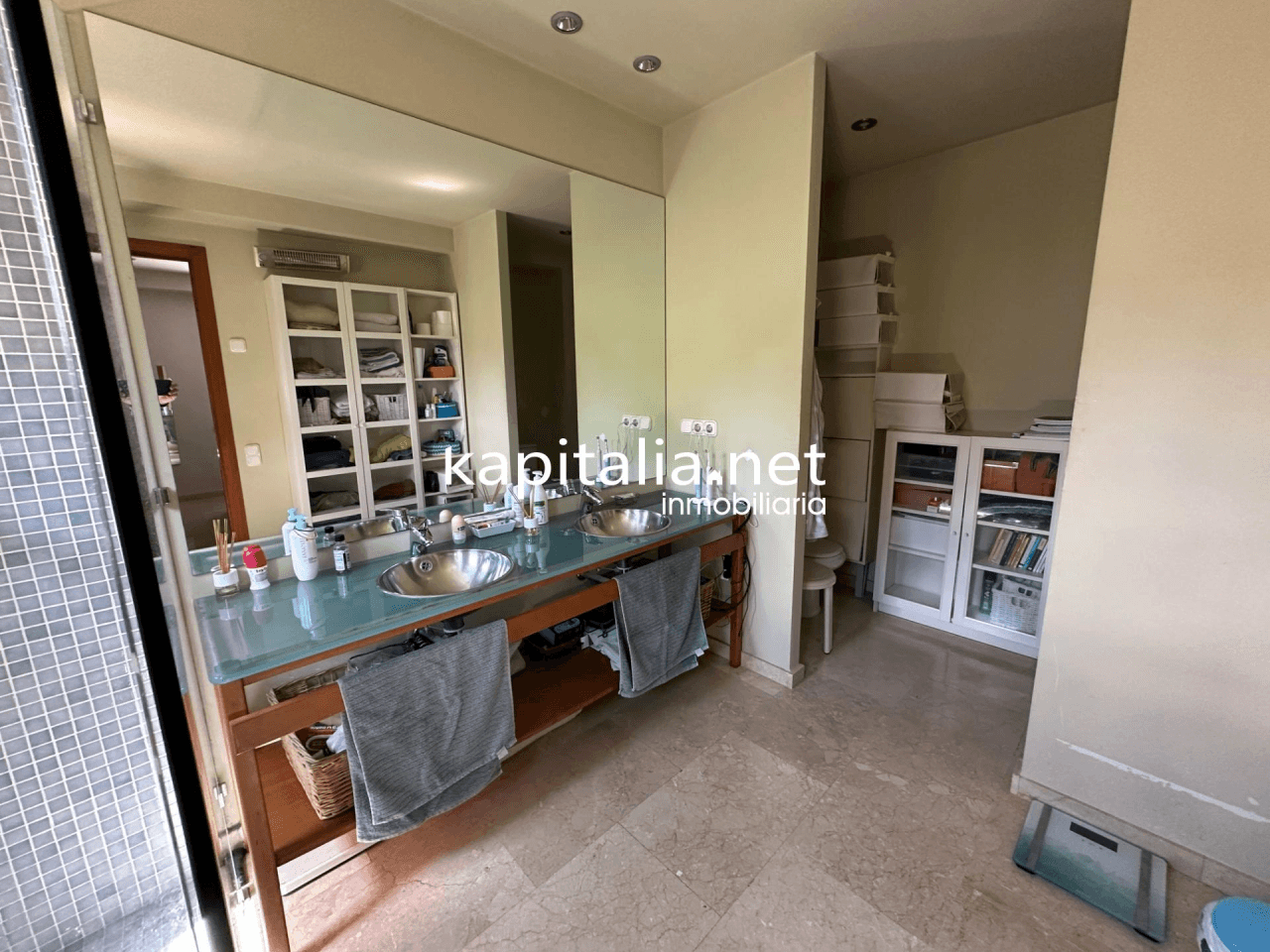 Villa for Sale in Ontinyent