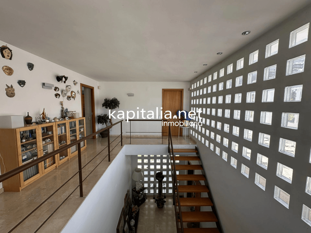 Villa for Sale in Ontinyent