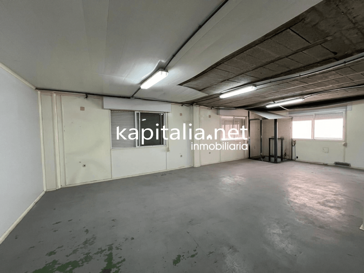 SALON DE EVENTOS EN ALQUILER O VENTA EN GENOVES A 5 MINUTOS DE XATIVA