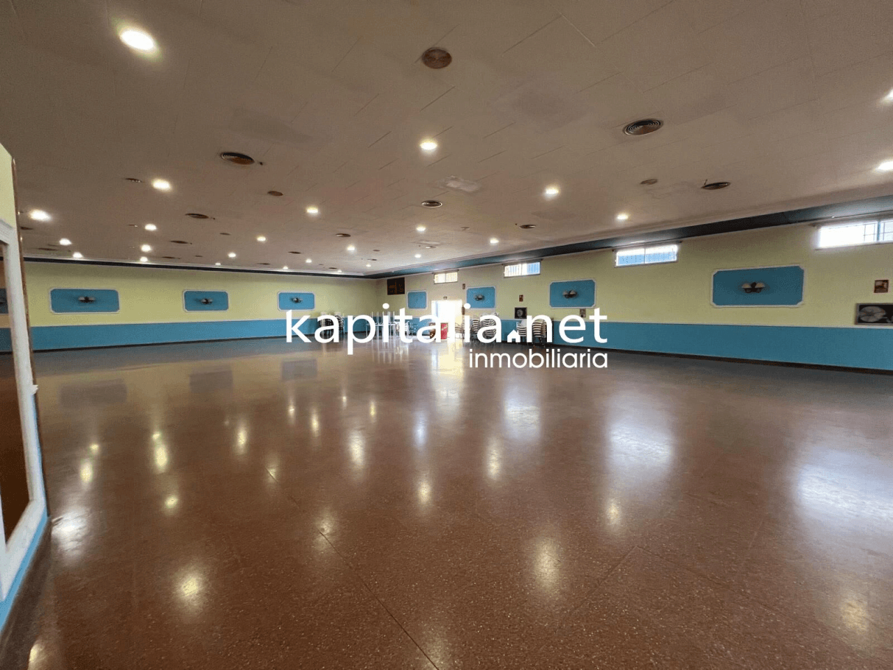 SALON DE EVENTOS EN ALQUILER O VENTA EN GENOVES A 5 MINUTOS DE XATIVA