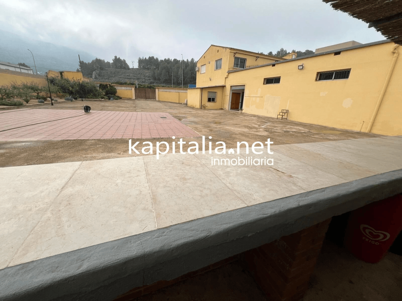 SALON DE EVENTOS EN ALQUILER O VENTA EN GENOVES A 5 MINUTOS DE XATIVA