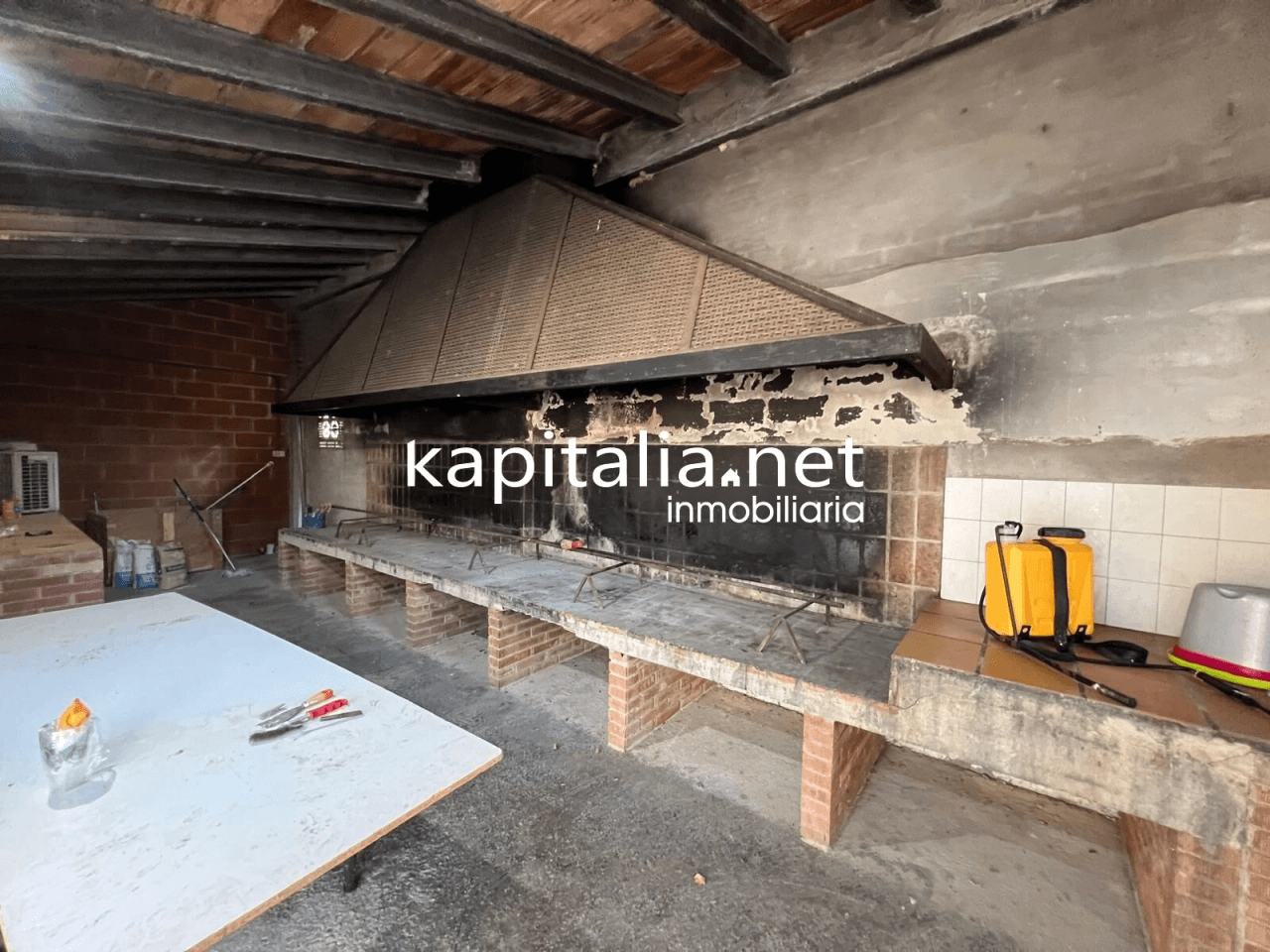 SALON DE EVENTOS EN ALQUILER O VENTA EN GENOVES A 5 MINUTOS DE XATIVA