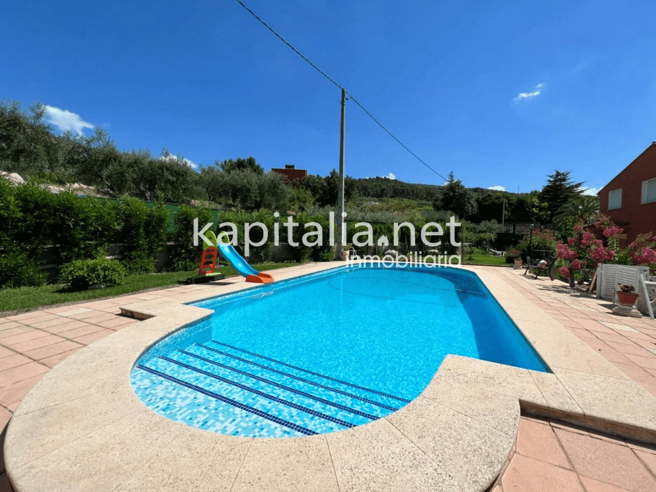 Magnificent villa for sale in Ontinyent, 1.5km from the town.