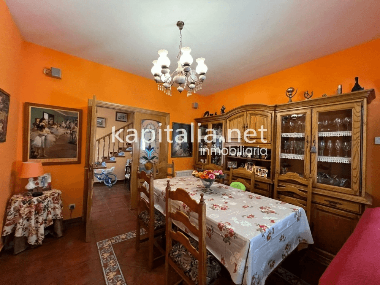 Magnificent villa for sale in Ontinyent, 1.5km from the town.
