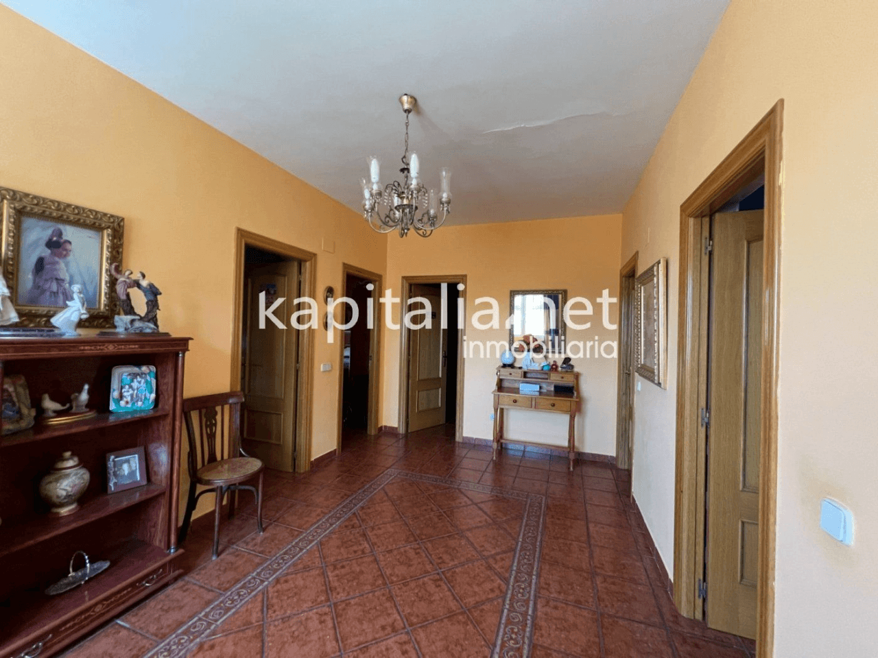 Magnificent villa for sale in Ontinyent, 1.5km from the town.