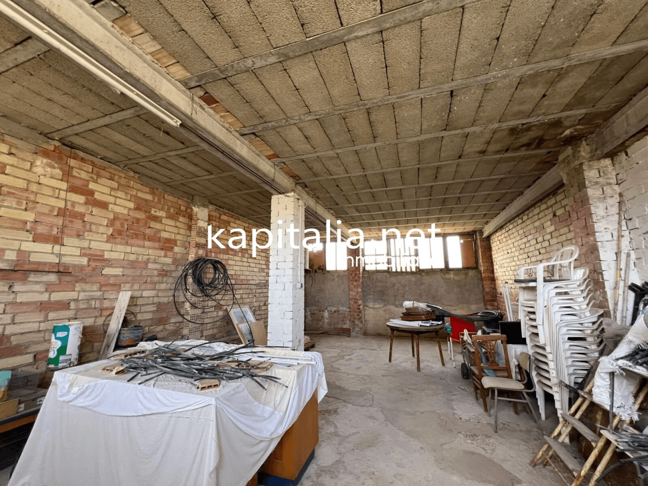 Villa for Sale in Ontinyent