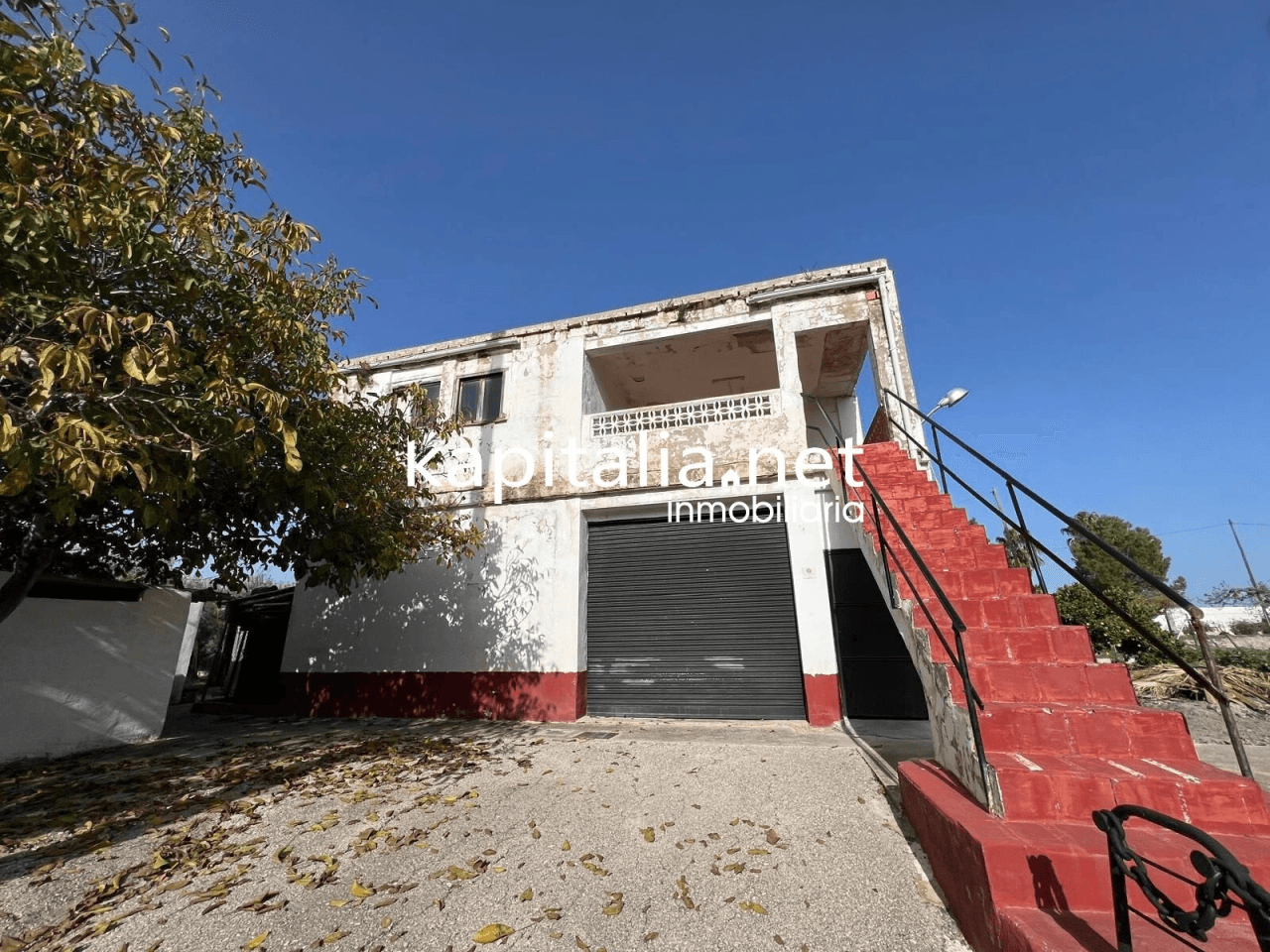Villa for Sale in Ontinyent