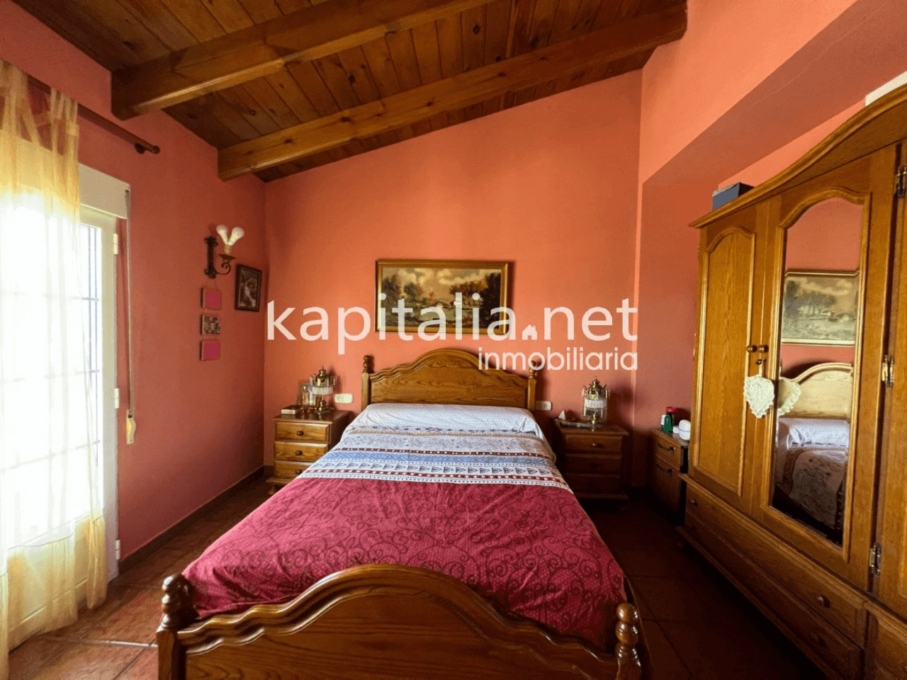 Magnificent villa for sale in Ontinyent, 1.5km from the town.
