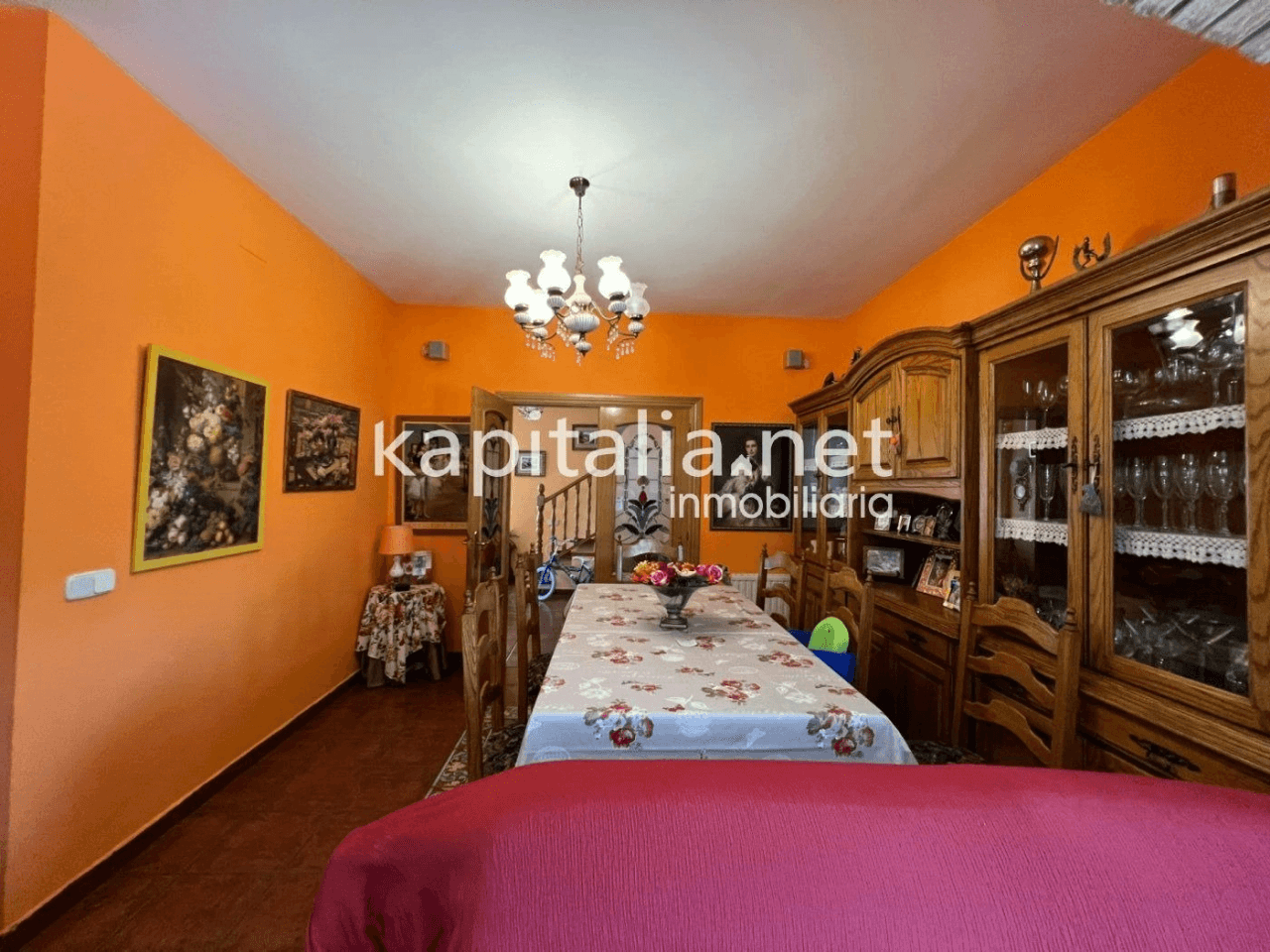 Magnificent villa for sale in Ontinyent, 1.5km from the town.