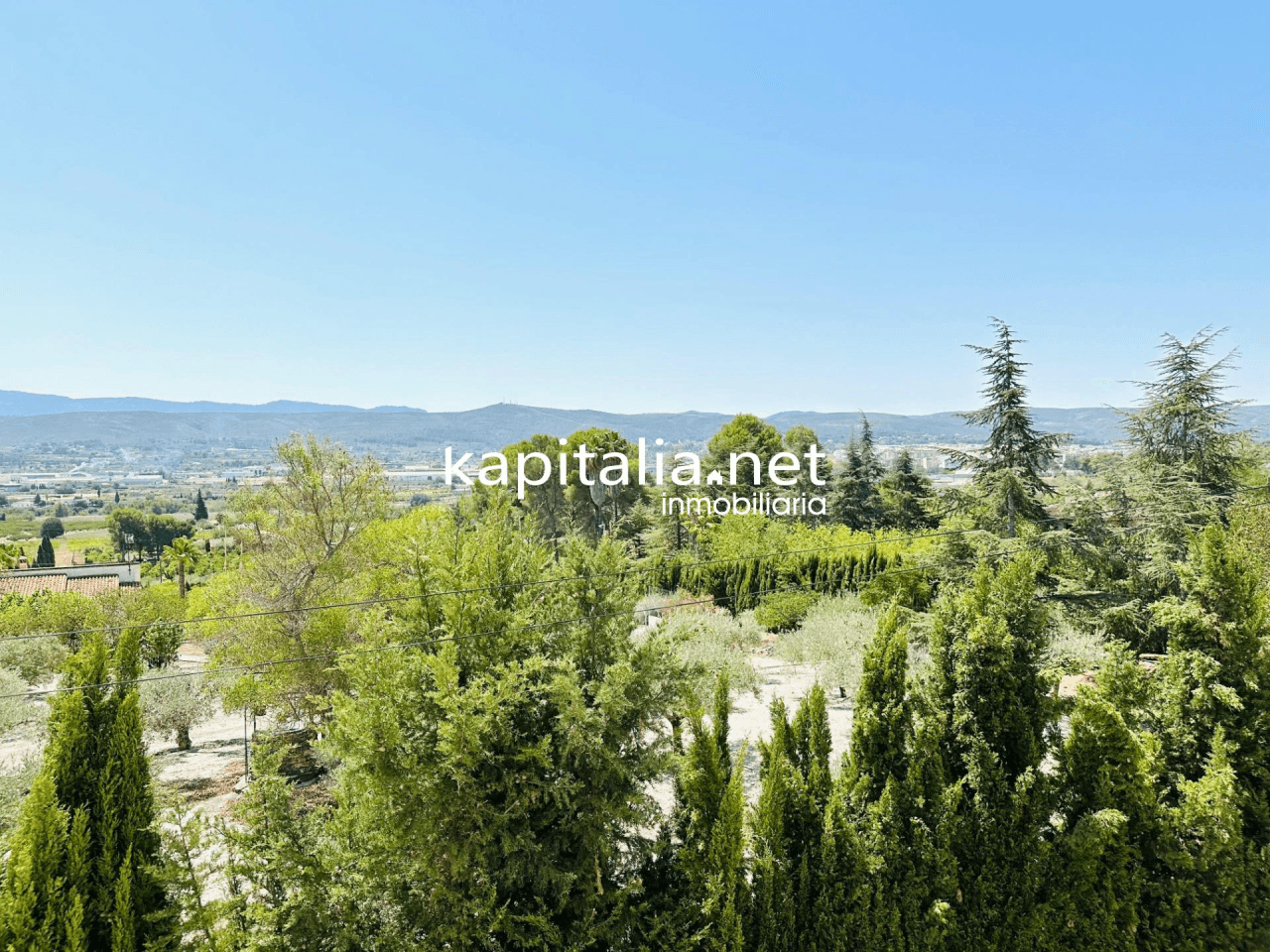 Very nice villa for sale in Ontinyent