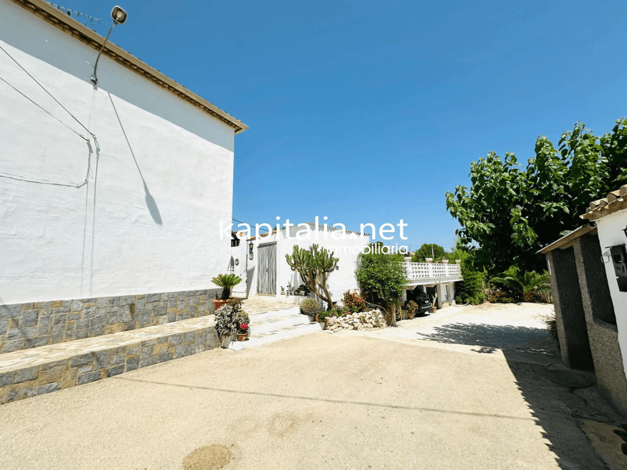 Very nice villa for sale in Ontinyent