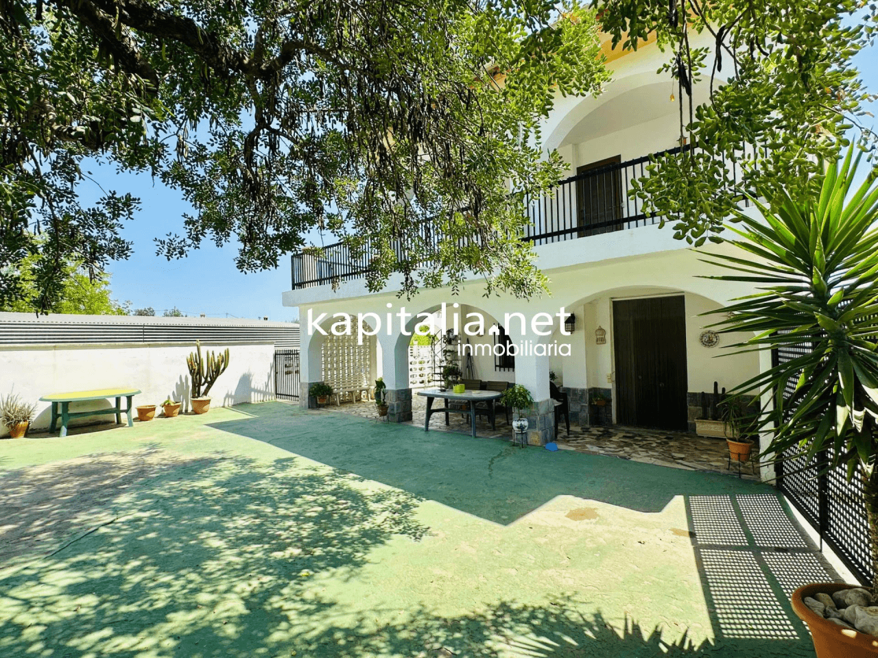Very nice villa for sale in Ontinyent