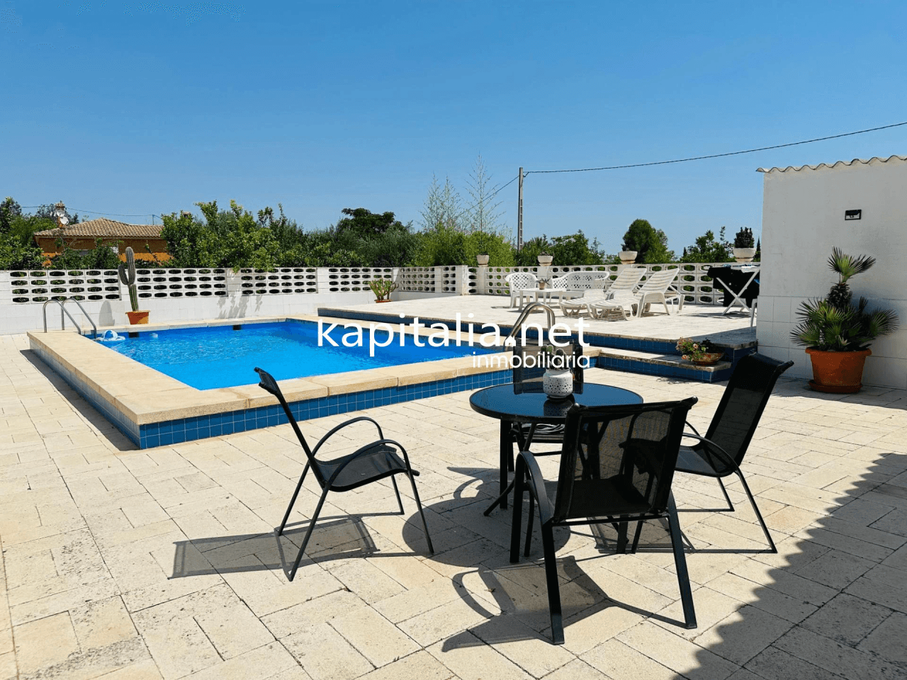 Very nice villa for sale in Ontinyent