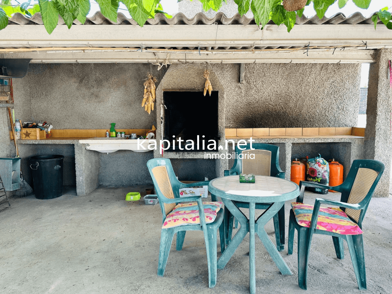 Very nice villa for sale in Ontinyent