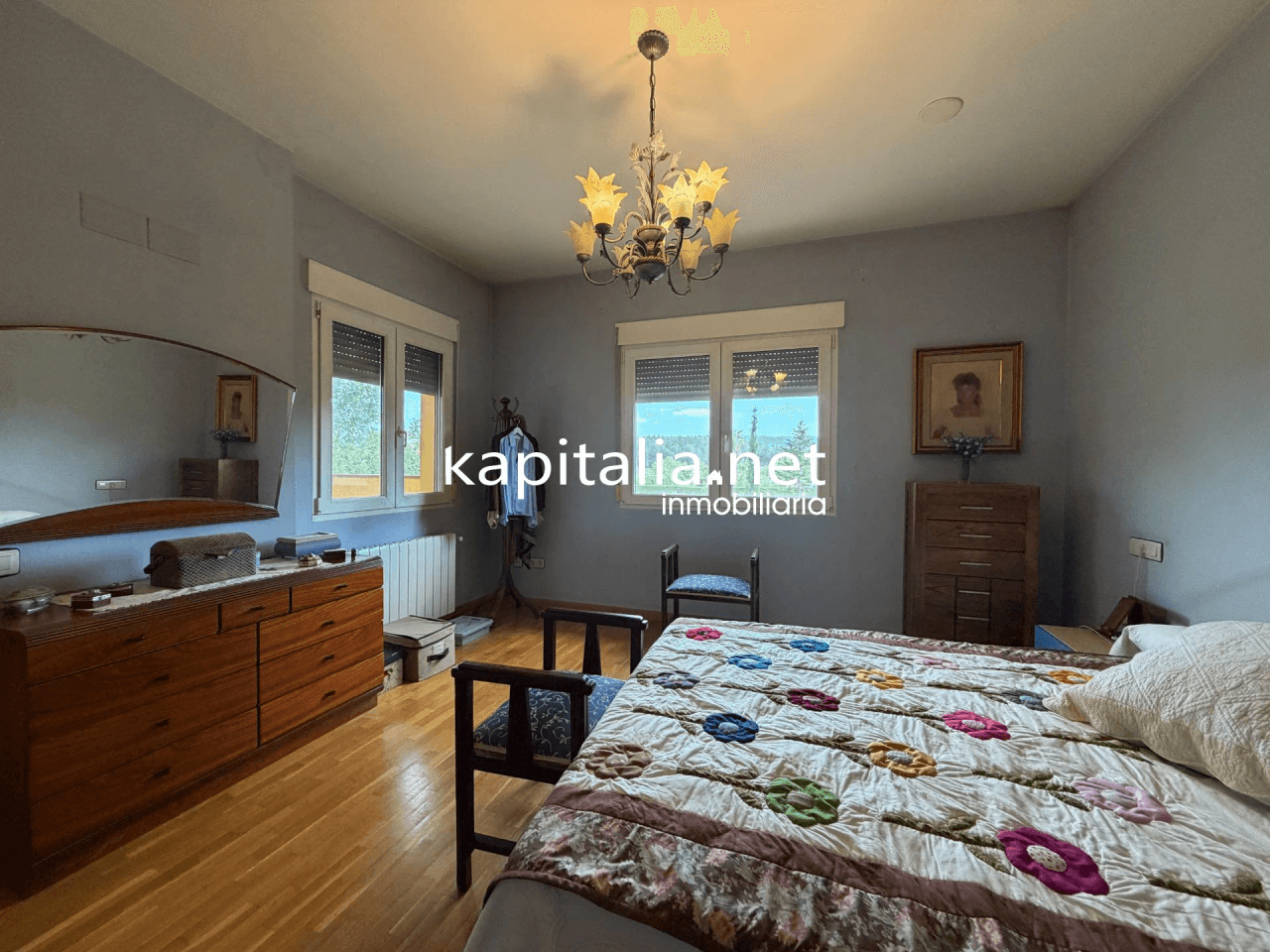 Villa for Sale in Ontinyent