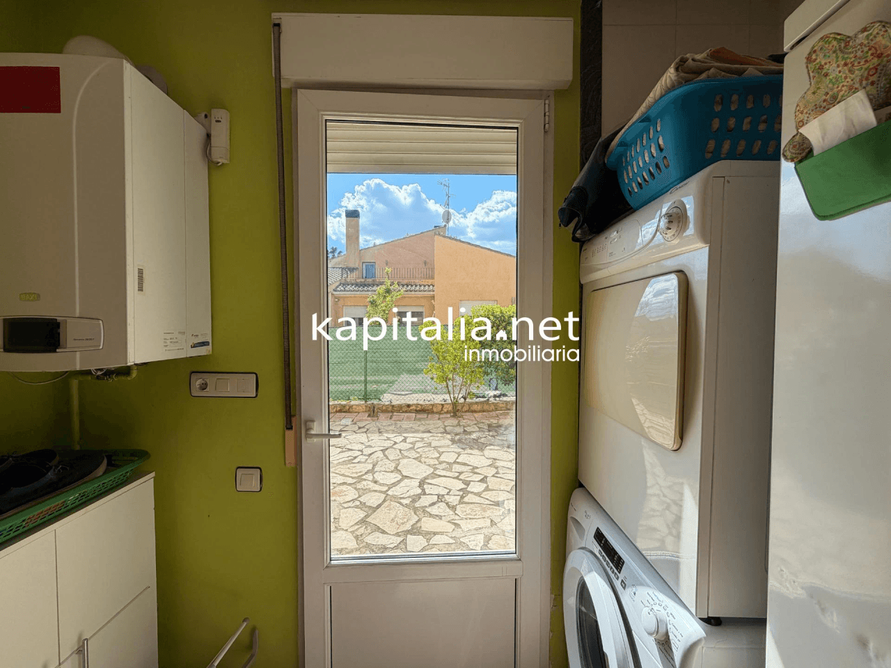 Villa for Sale in Ontinyent