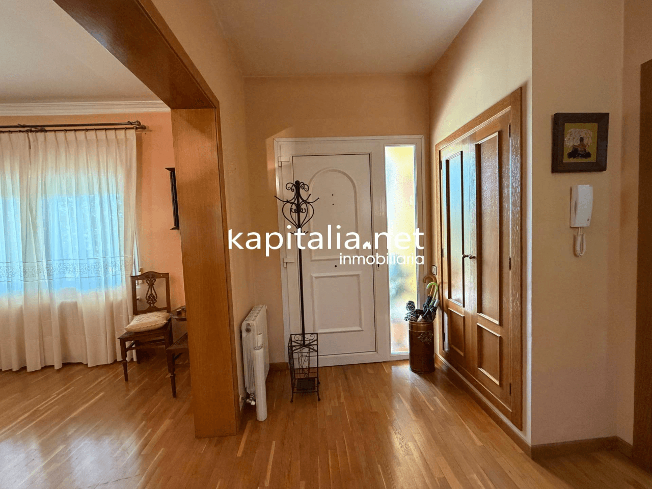 Villa for Sale in Ontinyent