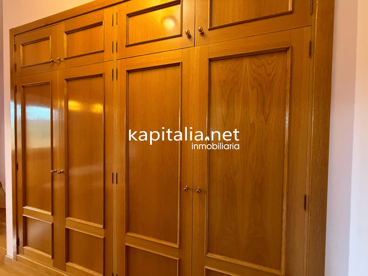 Villa for Sale in Ontinyent