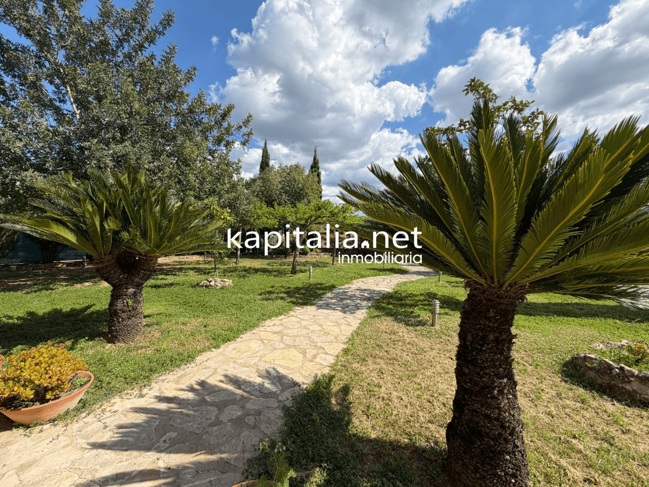 Villa for Sale in Ontinyent