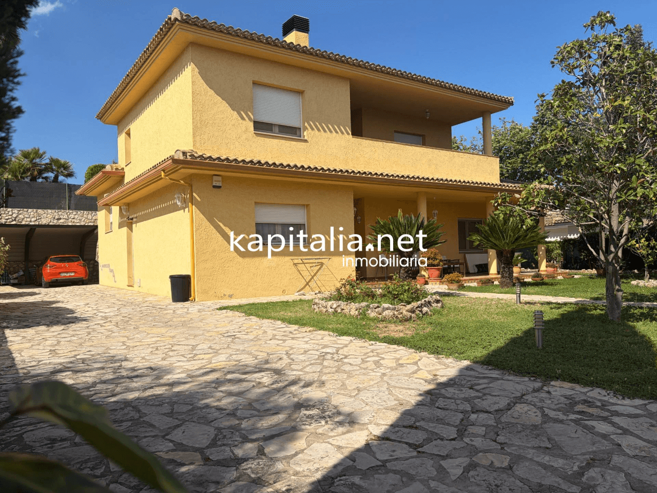 Villa for Sale in Ontinyent