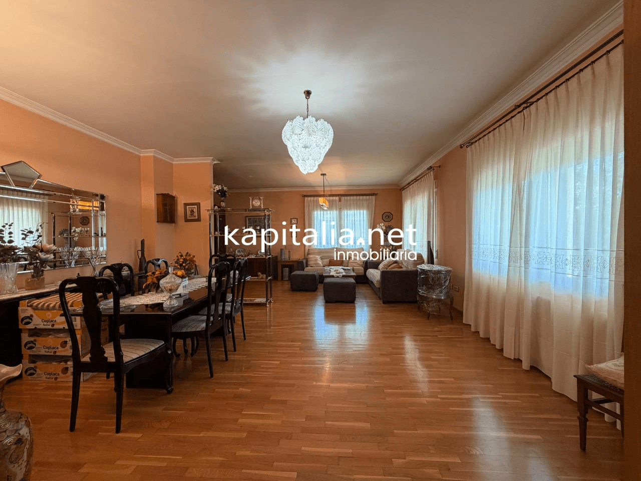 Villa for Sale in Ontinyent