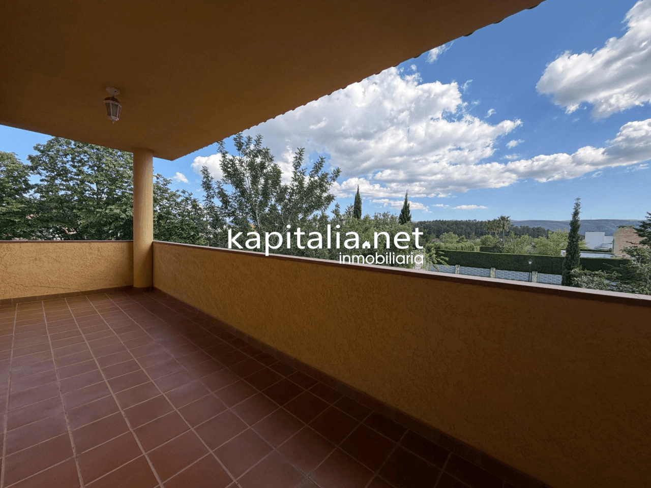 Villa for Sale in Ontinyent